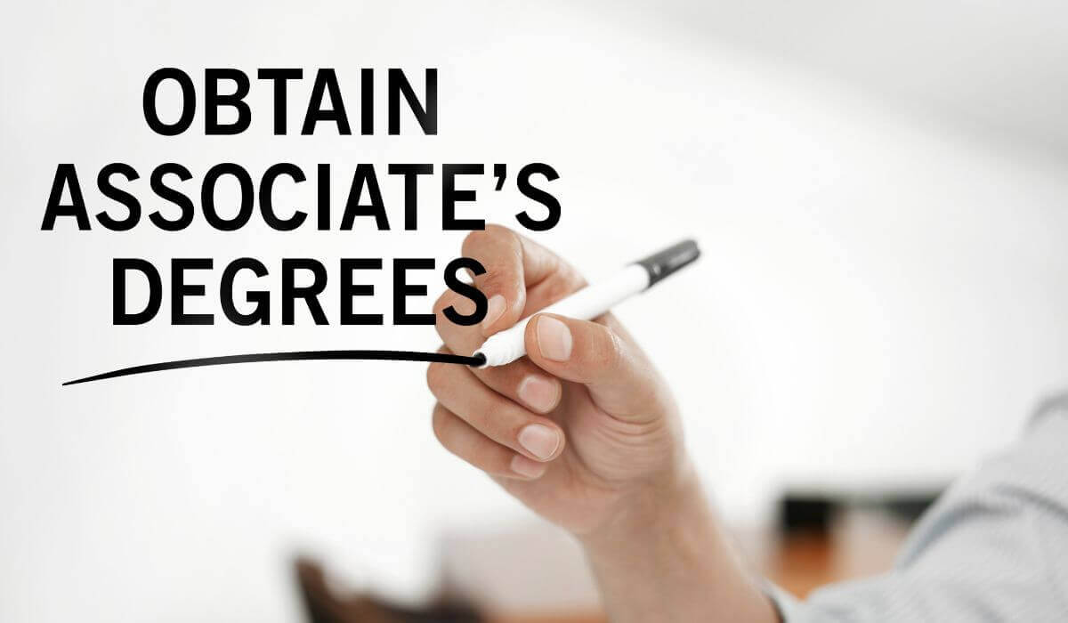 What is an Associate Degree?