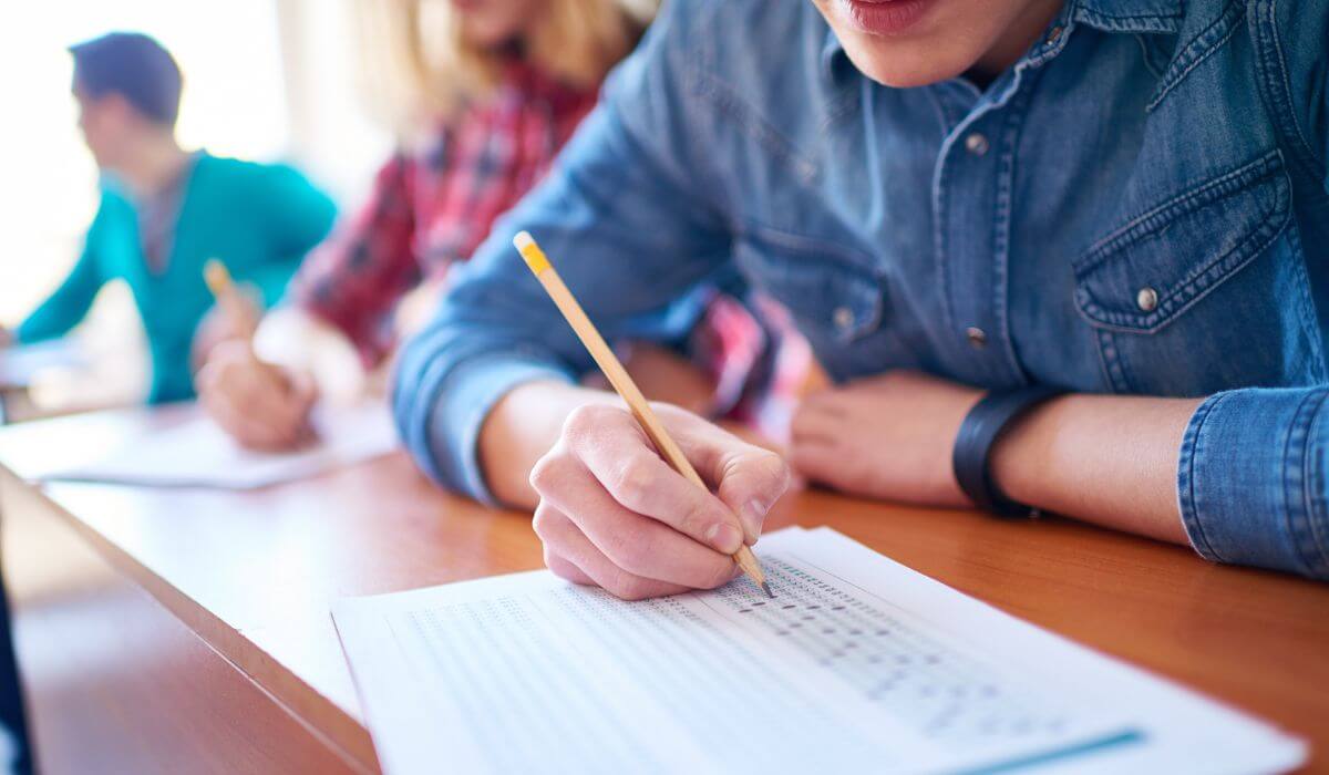 Your Guide to College Entrance Exams